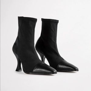 Brand New Tony Bianco Black Lunar boots